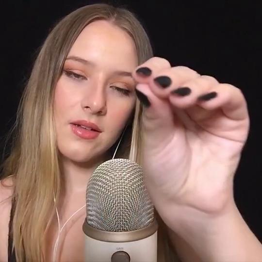Diddly ASMR Plucking and Pulling Hand Movements Premium Video Leaked Nudes