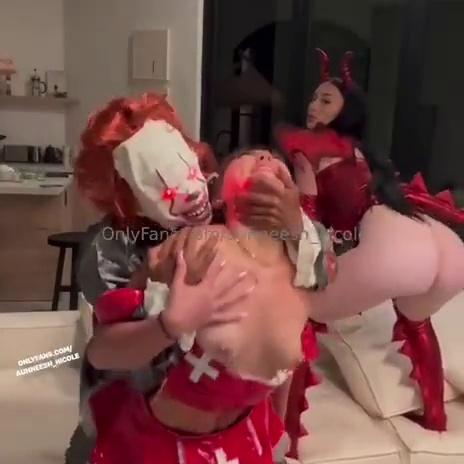 Auhneesh Nicole Halloween Threesome Sextape Video Leaked